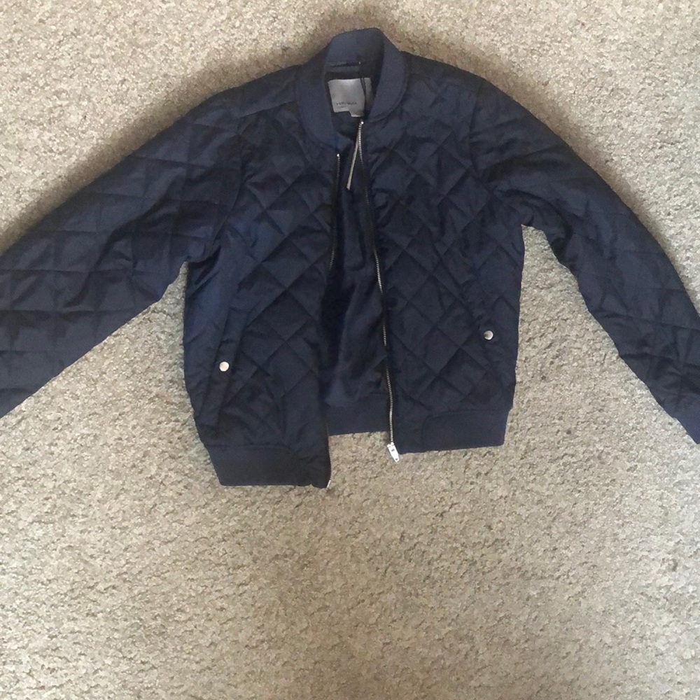 NWT QUILTED BOMBER JACKET